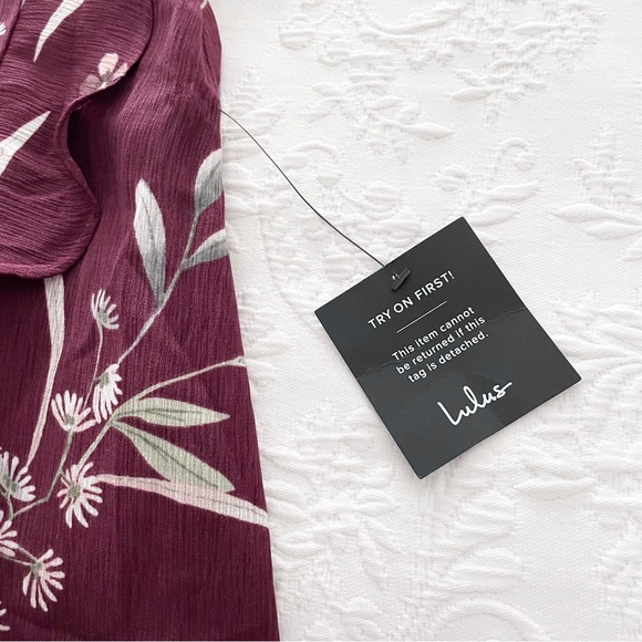 NWT Lulus Wild Winds Burgundy Floral Print High-Low Wrap Dress Medium - Picture 4 of 6